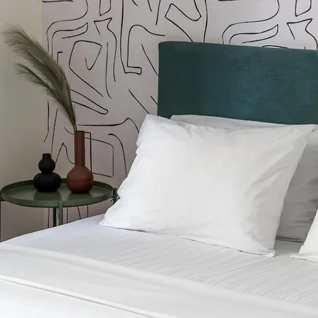 3bdr Modern Design & Bright Interiors In Plaka Appartement