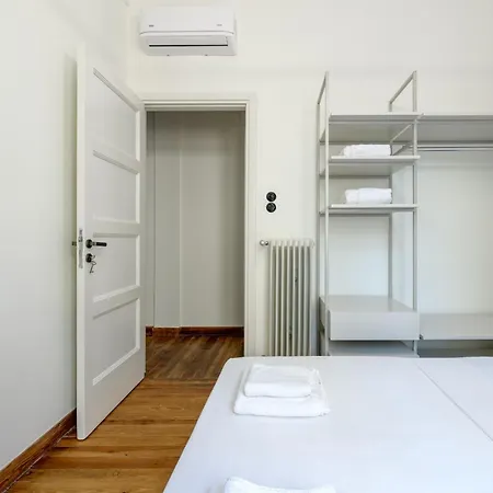 Appartement 3bdr Modern Design & Bright Interiors In Plaka